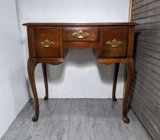 Vintage Queen Anne Chippendale 3-Drawer Lowboy Chest Dressing Table - Cherry