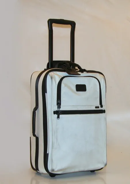 TUMI Alpha Continental 21" 2 Wheeled Carry-On ~ 22902 WH * White ` Retail: $595