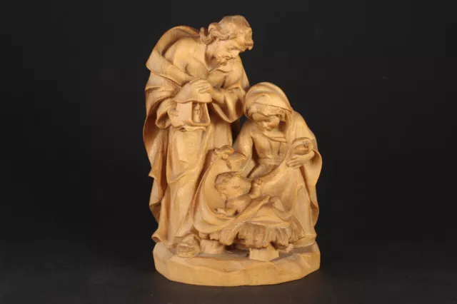 alte Weihnachtskrippe Heilige Familie Holz geschnitzt Krippefiguren Skulptur