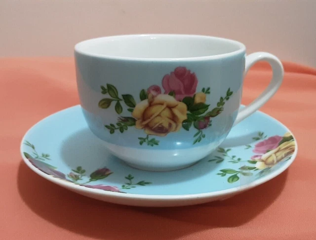 Royal Albert Country Rose Aqua Teacup & Saucer Made In England Euc