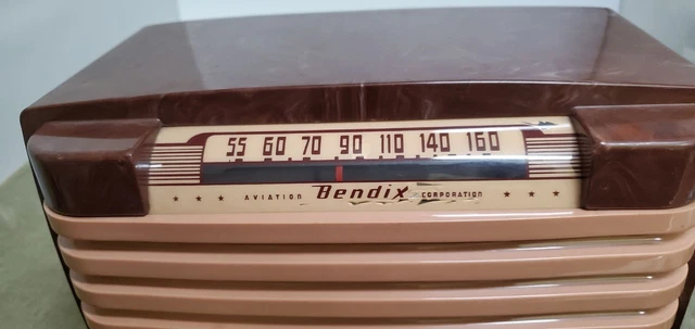 Vintage Bendix Aviation Corporation Model 114 Art Deco Plastic Tan Brown Radio Vintage Bendix Aviation Corporation Model 114 Art Deco Plastic Tan Brown Radio