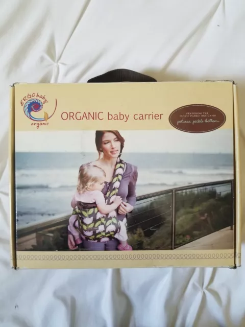 Organic ergobaby carrier online petunia pickle bottom
