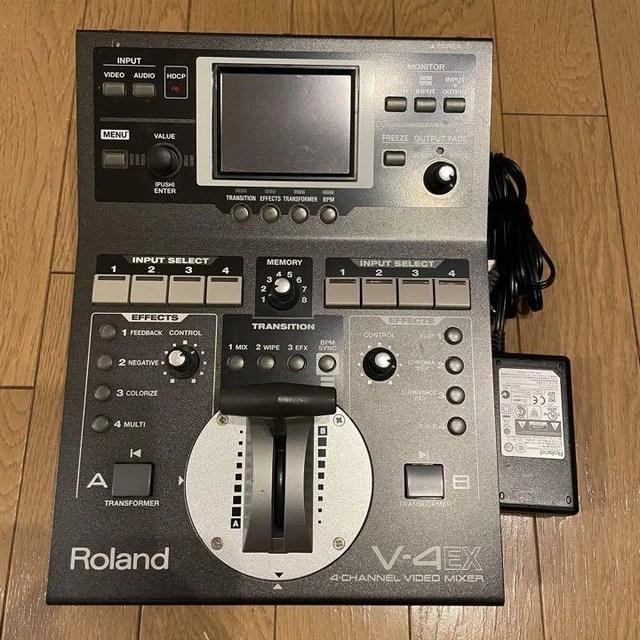 Roland V-4EX Four Channel Digital Video Mixer w/AC adapter used from japan