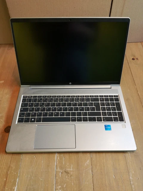 Ordinateur Portable HP 250RT G9 - Processeur Pentium N150, 8 Go RAM, 256 Go SSD, écran 15,6" HD, Windows 11 - 2