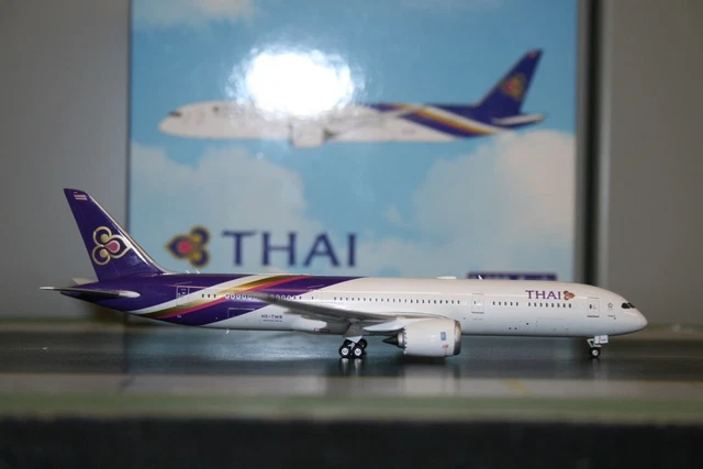 Aviation 1:400 THAIタイ国際航空 B787-9 HS-TWB Aviation 1:400 THAIタイ国際航空 B787-9 HS-TWB
