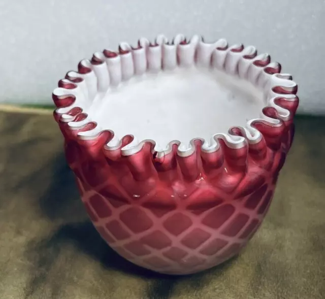 Victorian Peach Blow Satin Glass BUBBLE LATTICE Crimped Pink 3 1/4" Vase cased