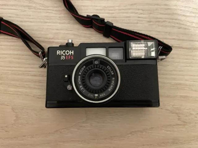 Ricoh 35 EFS 35mm Appareil Photo Vintage