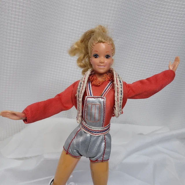 Vintage Barbie 1979 Starr Fashion Doll Articulated Hands Bendable Legs & Arms