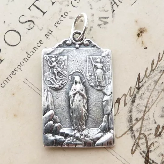 St Joan of Arc, St Michael, Virgin Mary, Jesus Medal - Antique Replica