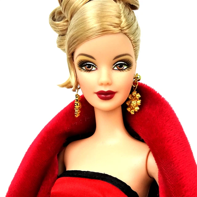 Bambola invernale 2002 ConcertBarbie nuova fuori dagli schemi