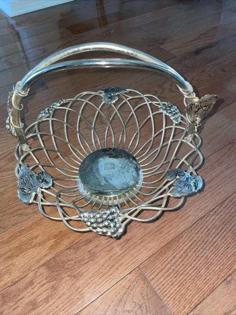 Godinger Vintage Silver Plated Basket with Handle - Grape Vine Wire Motif - 11"