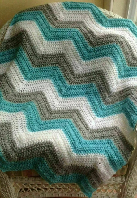 Handmade Crochet Chevron Ripple Baby Afghan Blanket Shawl Vanna White Aqua Gray