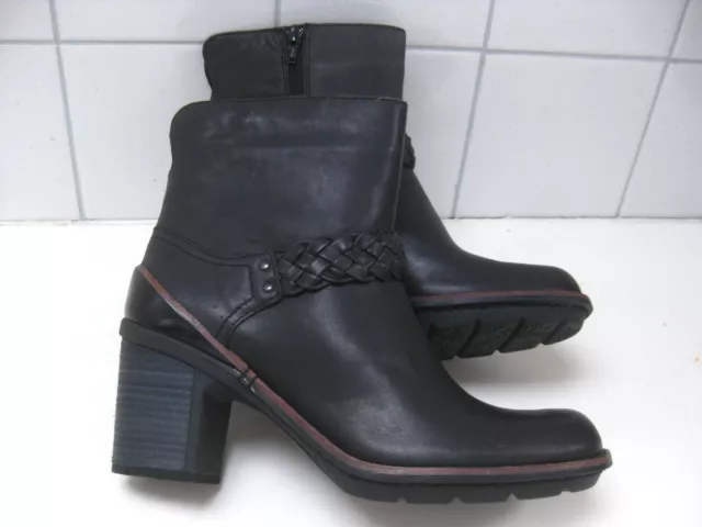 Clarks shop maker jive