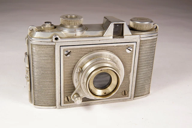 Rare appareil photo Hemax. Objectif Anastigmat Flor Berthiot F/4,5. Étui en cuir