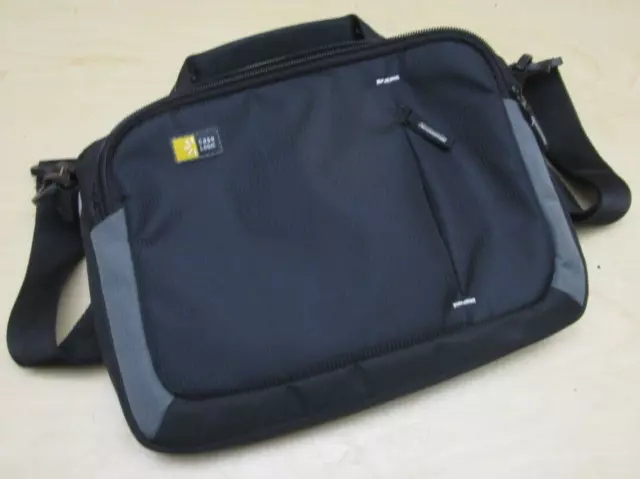 Case Logic Padded Laptop Bag Black Pockets Shoulder Strap Tablet