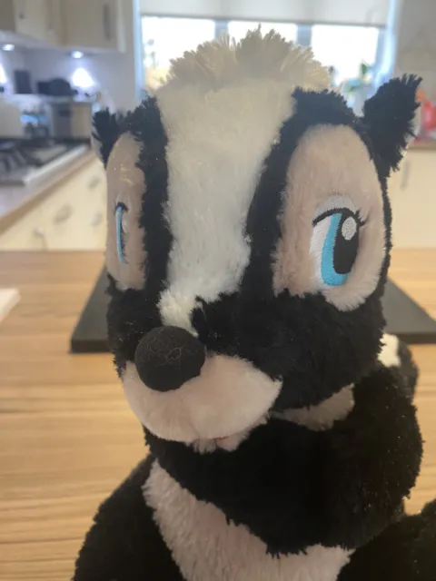Flower Soft Plush Toy Skunk Bambi Film Toy Walt Disney Resort Paris 10” Tall 2