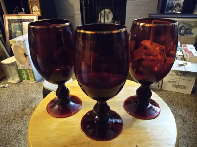 Ruby Red Hand-Blown Glass Water/ Wine Goblets Home Essentials, Set of 4 EUC