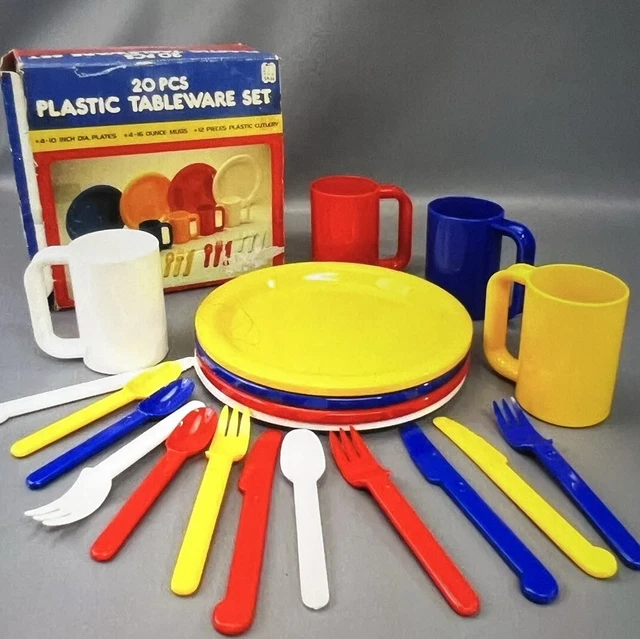VINTAGE KMART 19 PCs Plastic Tableware Picinic/Dinner Set. 1980s £20.74