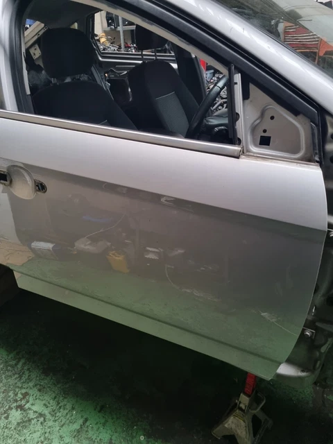 FORD MONDEO MK4 Right Driver O/S Front Door Moondust Silver Metallic ...