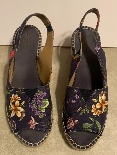 CLARKS ARTISAN PETRINA Gail Leather Espadrille Wedge Sandal