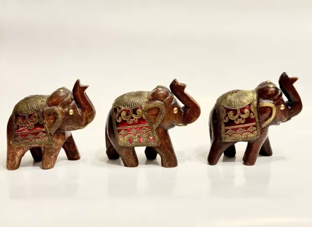 Vintage Hand Carved Wooden Hindu Elephants 4” Tall Brass Inlay 1950s Set Of 3