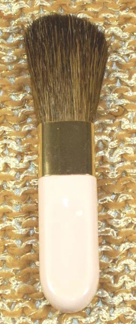 Classic Mary Kay Blush Brush 2.5" New Fits in Compact Pink Handle Sable Bristles Classic Mary Kay Blush Brush 2.5" New Fits in Compact Pink Handle Sable Bristles