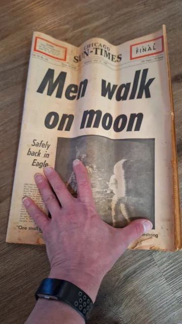 Chicago Sun Times Newspaper July 21 1969 - Men Walk on Moon -Apollo 11   Bin555