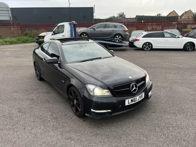 Mercedes C-Class Amg W204 Coupe Facelift 2011-2015 4X Wheel Nuts Breaking/Spares