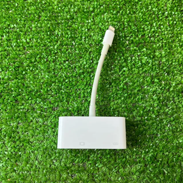 Apple Lightning auf VGA ADAPTER A1439 WEISS MD825AM/A Funktioniert getestet