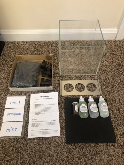 Boutique Betta / Hydrofloria Aquarium 2.1 Gallon Glass Tank w/ extras