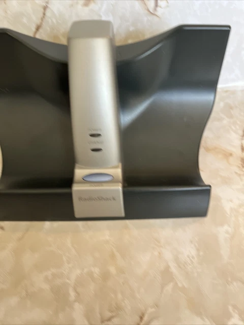 Stereo 900MHz Wireless Headphone Stand