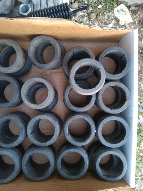 New Box of 41 Drum Brake S-Cam Bushings Batco 03-212