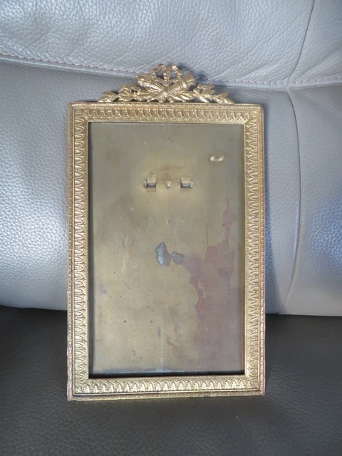 Cadre Photo Ancien En Laiton Avec Décor De Roses, à Poser Ou Suspendre (14,5 X 9 Cm)
