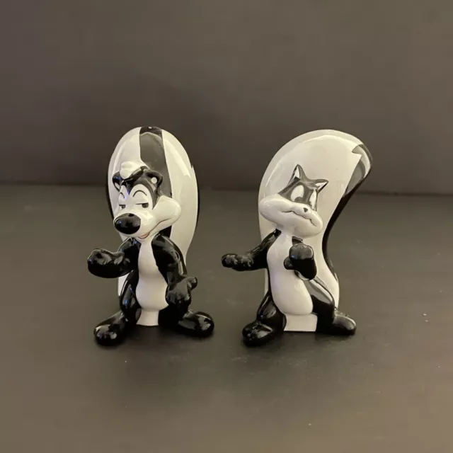 Warner Brothers Looney Tunes Pepe Le Pew Penelope Salt and Pepper Shaker Set