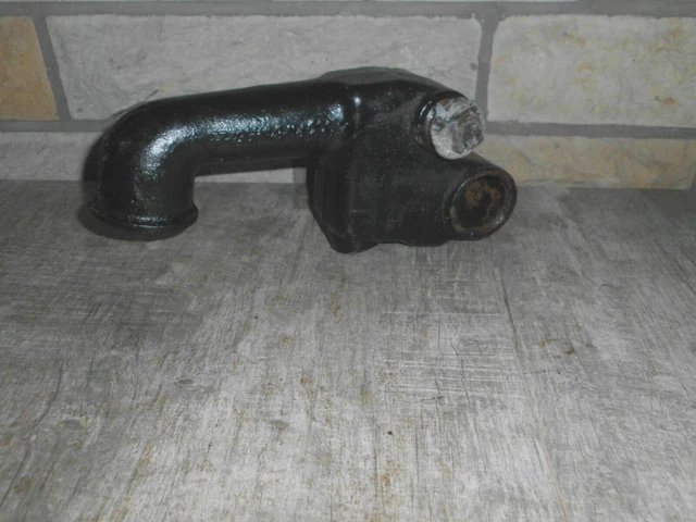 Brunnenauslauf,  Pumpenauslauf ,  Gusseisen,    Nr.553