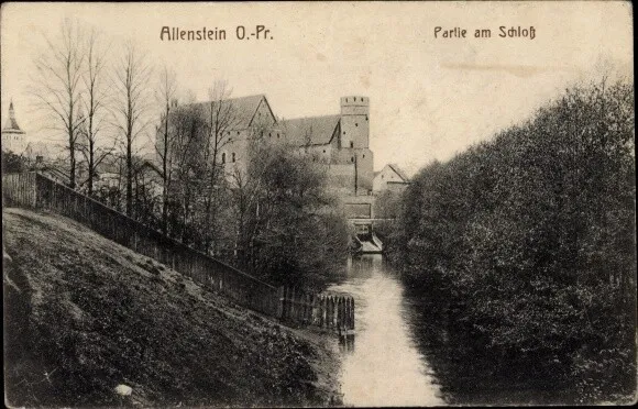 Ak Olsztyn Allenstein Ostpreußen, Partie am Schloss - 10824810