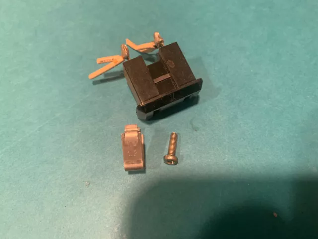 Sansui 9090 and 890 Stereo Receiver Parting Out AC Outlet
