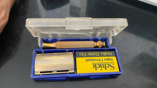 Vintage Gillette Gold Tech Safety Razor In Original Box Usa Made