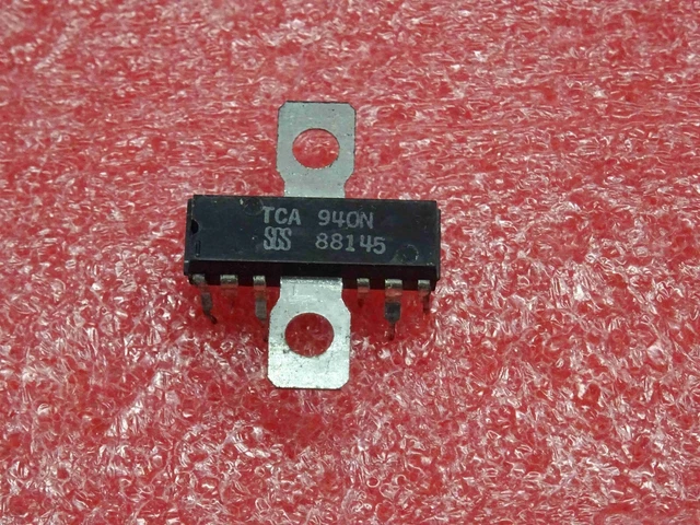Circuit De Protection Et Amplification SP-8 Hitachi - Pièce électronique Neuve HA12002
