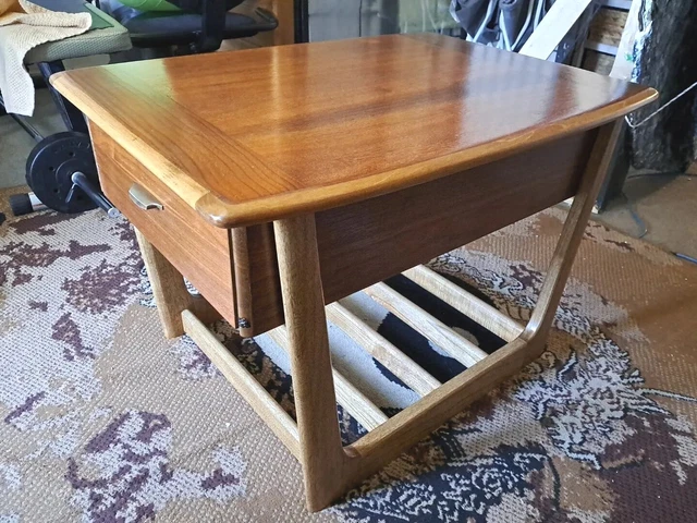 Lane Sleigh End Table
