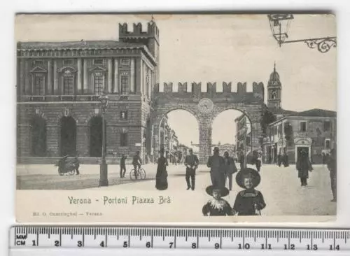 Cartolina Veneto - Verona Portoni Piazza Brà - VR 4072