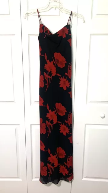 BETSY & ADAM Red & Black Floral Gown Size 6 Small Womens Formal Long Dress NWT