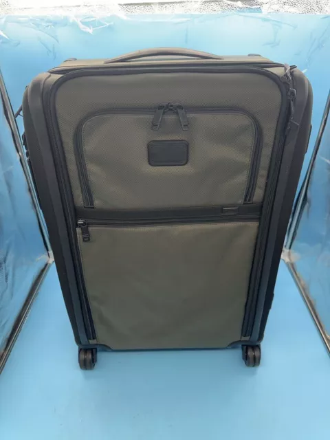 tumi Alpha Short Trip Expandable 4 wheeled packing case Olive Night 3