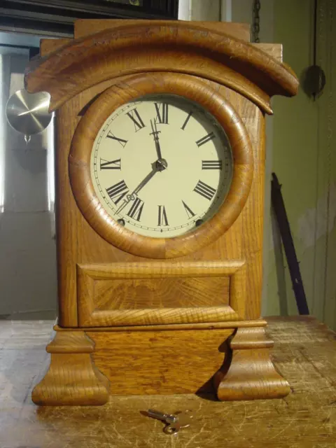 An1Que Rare Seth Thomas 1880  "Arch Top" 8 Day Oak Shelf Clock Working Well