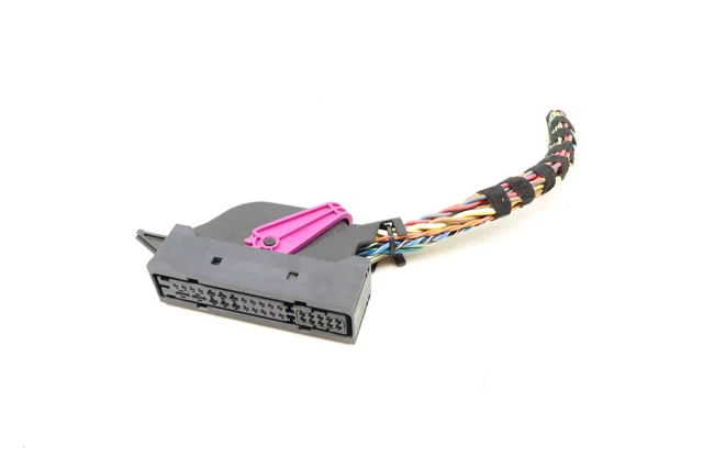 2011-2018 VW TOUAREG - Amplifier / AMP Wiring Connector Pigtail 4E0971636