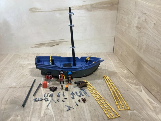 Lot De 4 Figurines Playmobil Pirates - Grand Bateau Dragon, Réf 3860 Vintage