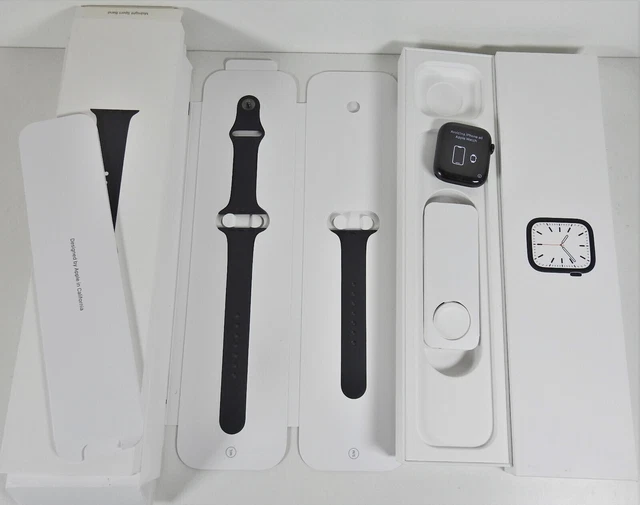 Apple Watch Series 7 45mm GPS Oled 32GB Black Keramikboden a2474 in der OVP *