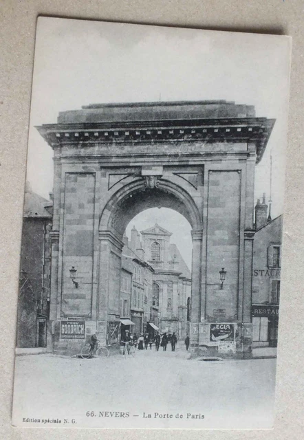 Cpa - Nevers - La Porte De Paris - 66