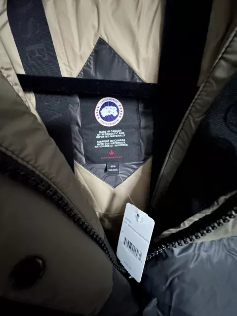 BRAND NEW CANADA GOOSE Women’s Byward Parka size M, Military Green ...