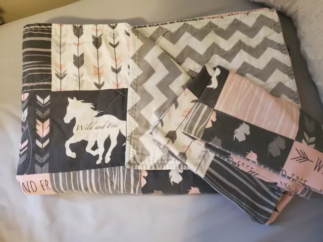 Horse Crib/Toddler Quilt Bedding Set Reversible